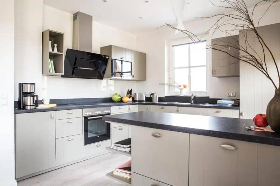 Seeadler 387 Sq. Ft. German Guesthouse. 3