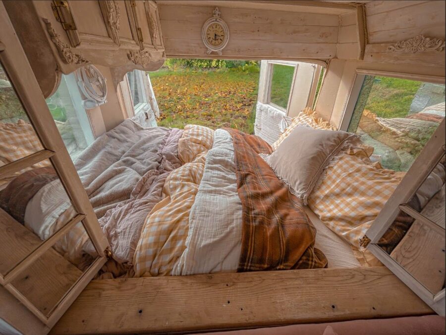 Shabby Chic Shuttle Bus Feels Like a Cozy Cottage on Wheels! 8