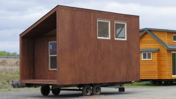 sleek-sonoma-cabin-by-richs-portable-cedar-cabins-1