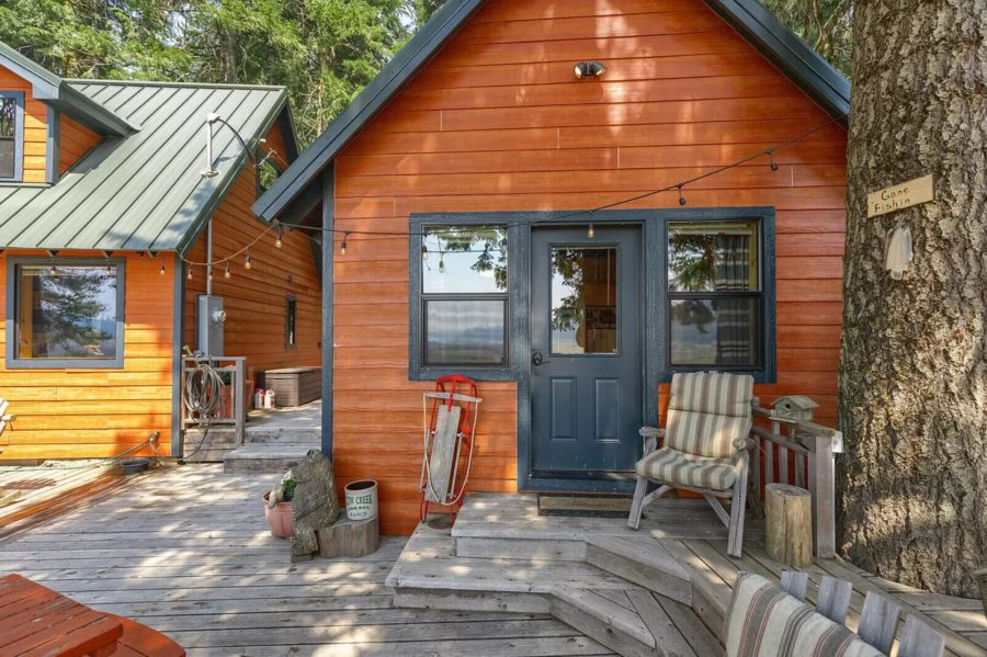 Small Cabin and Tiny House in Ashland via Zillow 001