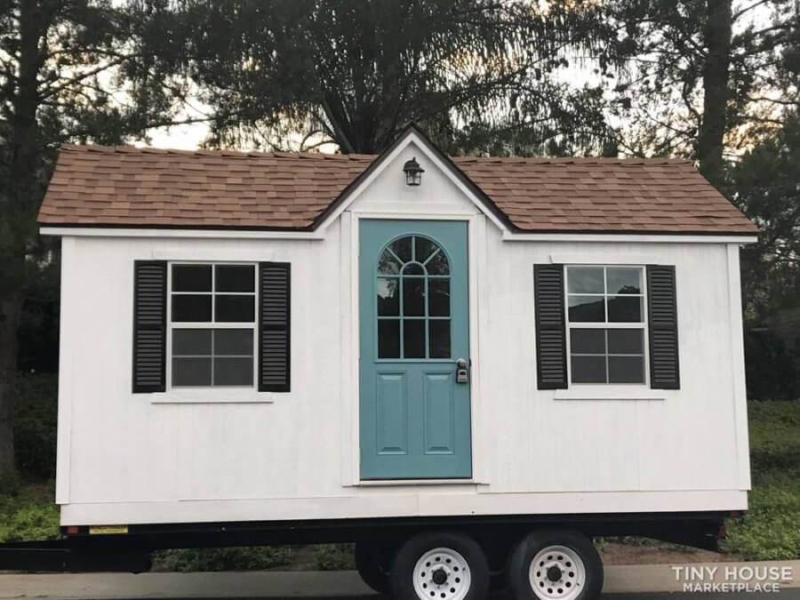 Studio Tiny Cottage on Wheels for $25k1