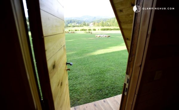Stylish A-frame Pod Cabins with Private Bathrooms in Slovenia 008