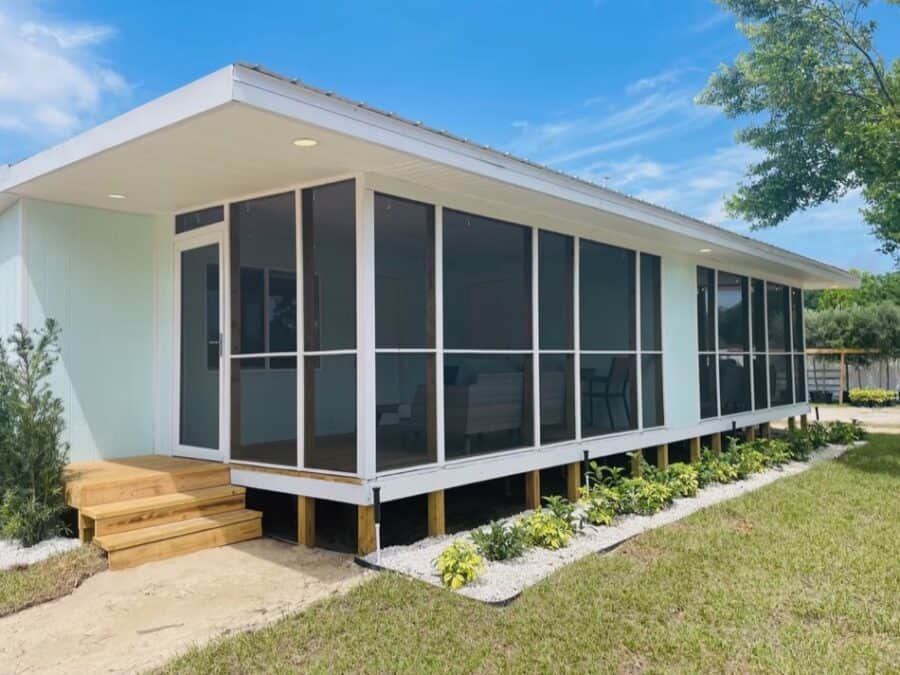 Tiny House with screened porch in Tampa, Florida, perfect for small space living and outdoor relaxat.