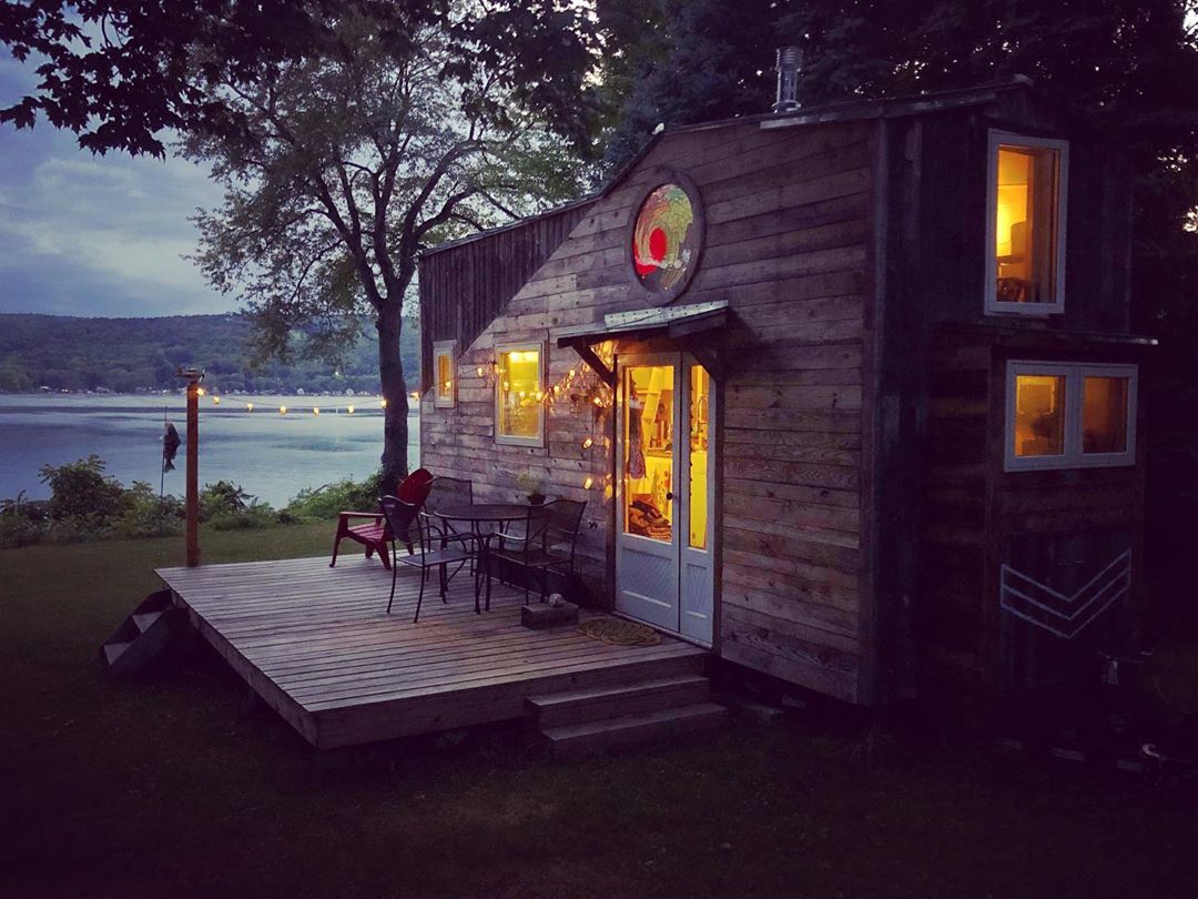 Sun Chaser DIY Tiny House Build for $35K 019