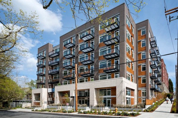 Sustainable-Apartments-in-Seattle-Stream-Belmont-NK-Architects-001