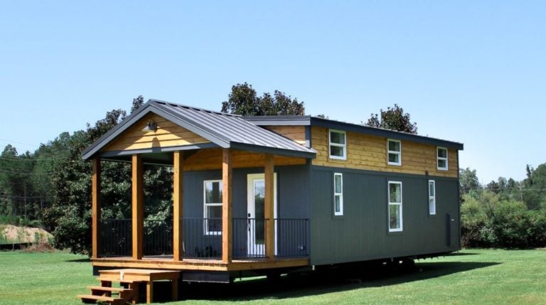 A tiny home by Mustard Seed Tiny Homes