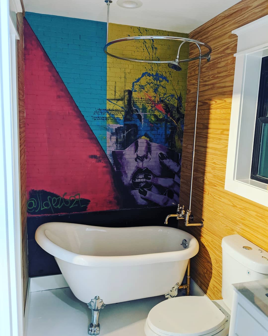 Texas Cottage Graffiti Art Clawfoot Bath Tub via Plum Construction 001