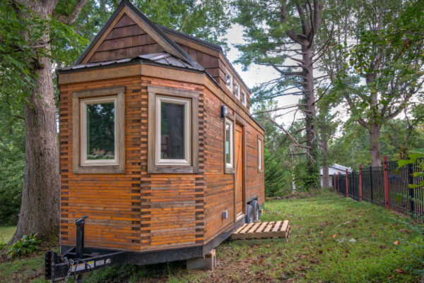 the-beeming-bee-tree-tiny-house-in-asheville-for-sale-001