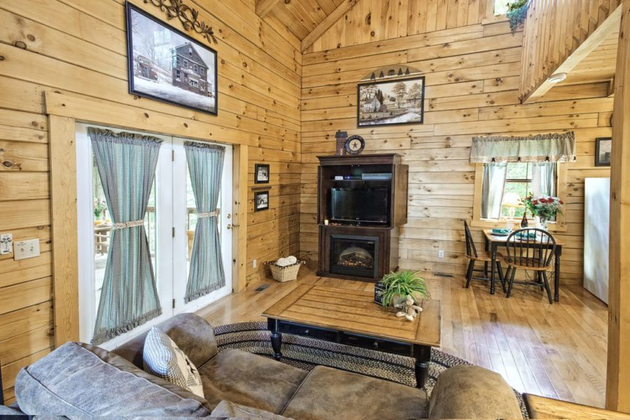 The Homestead Tiny Cabin via GetawayCabins-com 004