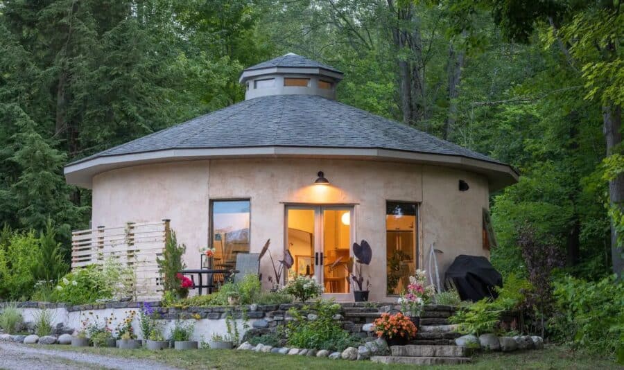 The Round Haven circular cabin on Big Glen Lake Michigan