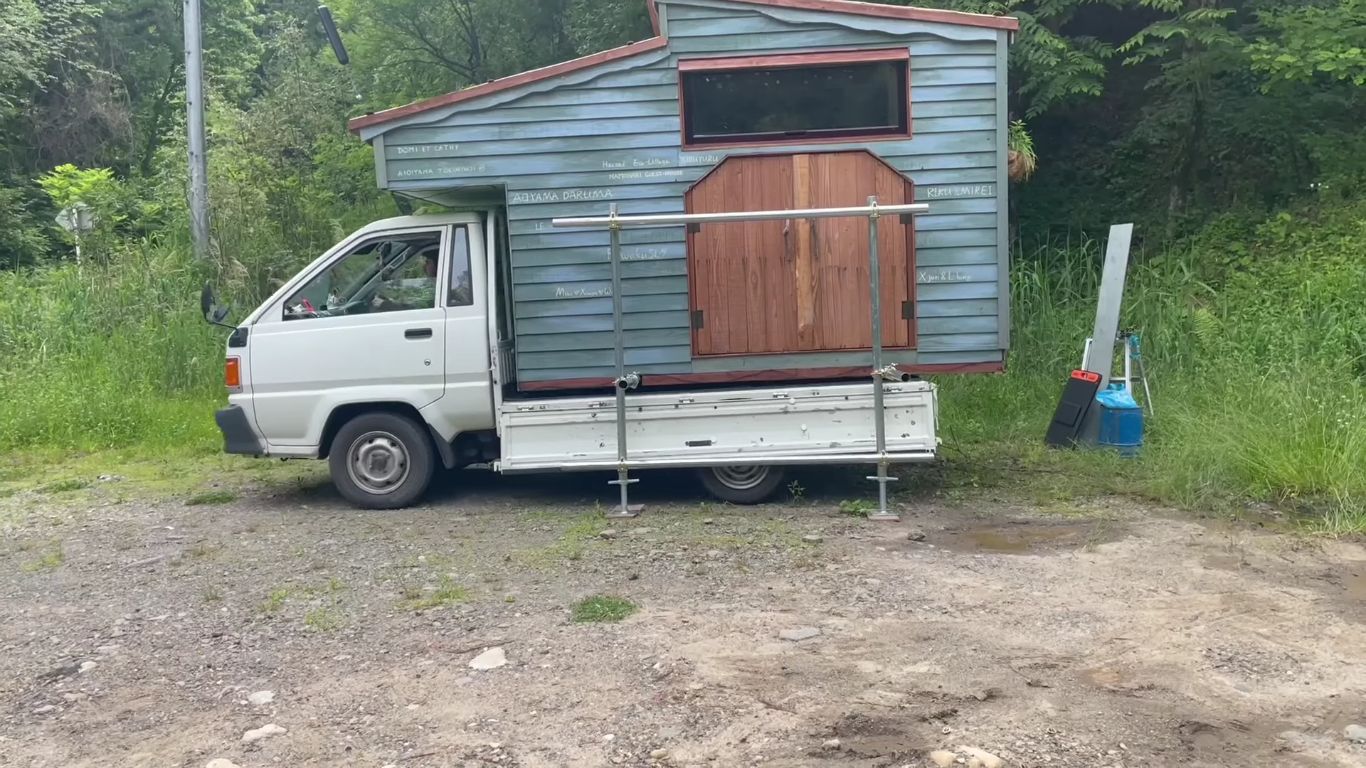 Their Micro Truck Home For Japanese Travel 4