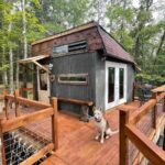 This Kid Created – And Manages – His Own ‘Dream Treehouse’ Airbnb 13