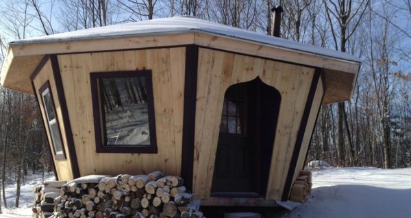Tiny Adirondack Yurt Cabin 001
