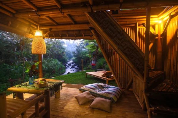 Tiny Bamboo Cabin in Bali 0018