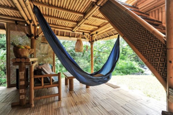 Tiny Bamboo Cabin in Bali 007