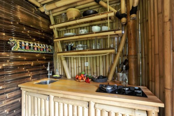 Tiny Bamboo Cabin in Bali 009