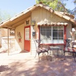 Tiny Cottage Retreat Vacation in Scottsdale 001