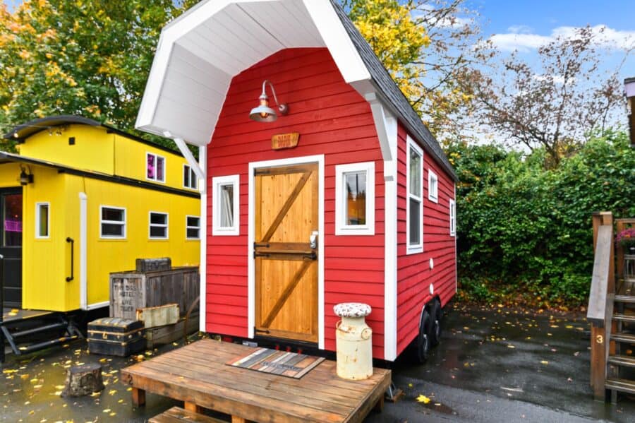 Tiny-Digs-Barn-1