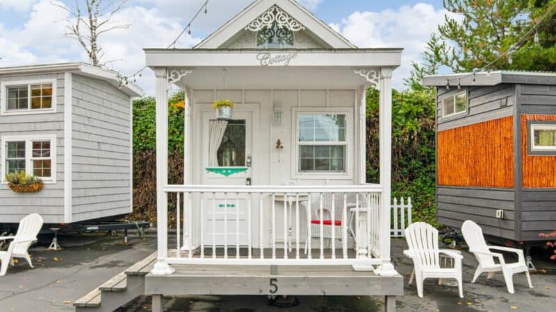 Tiny-Digs-Hotel-Portland-10th-Anniversary