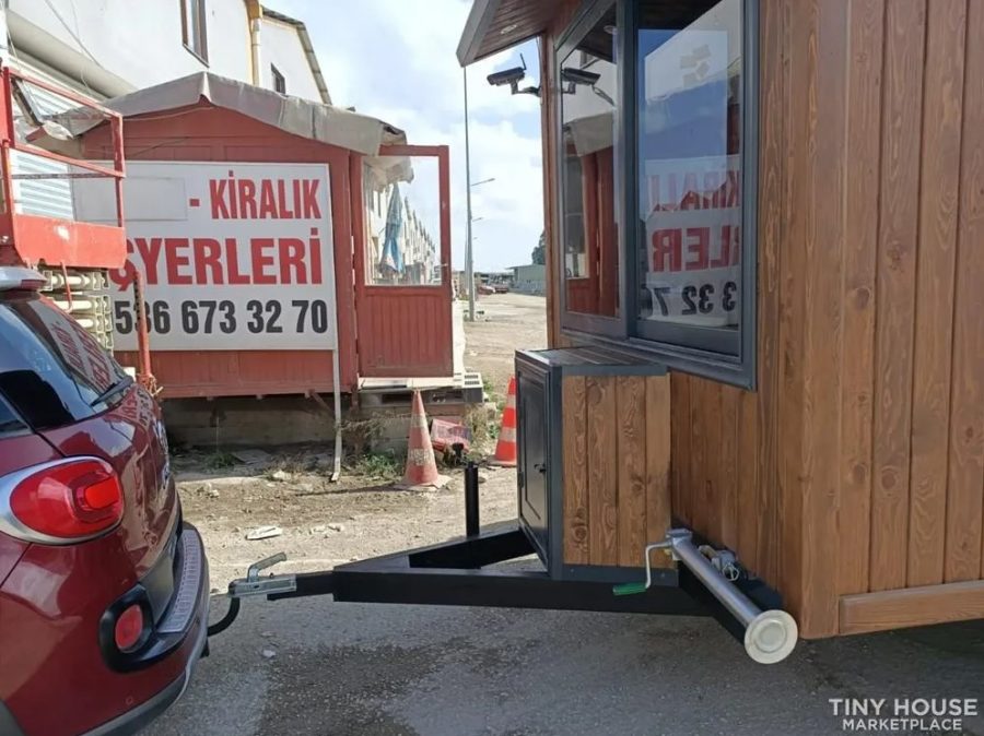 Tiny House In Turkey Towed By Compact Car by Groupage 001