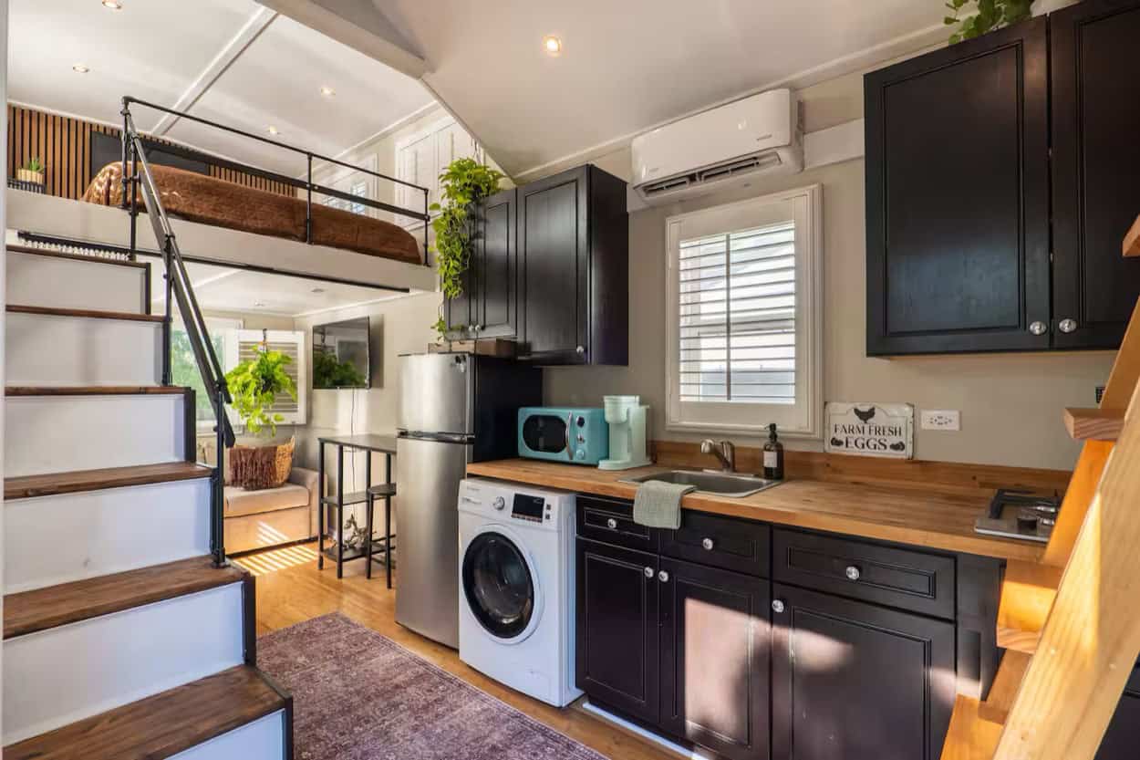 Escape to a Tiny Beachside Haven in Melbourne, FL