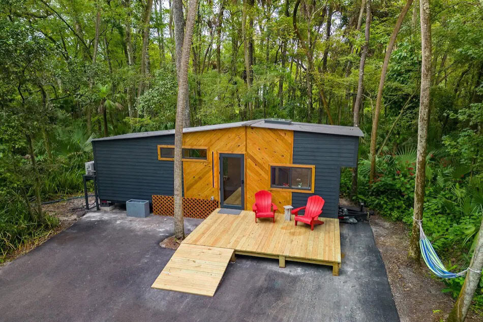 Palm Tree Tiny House in the Woods