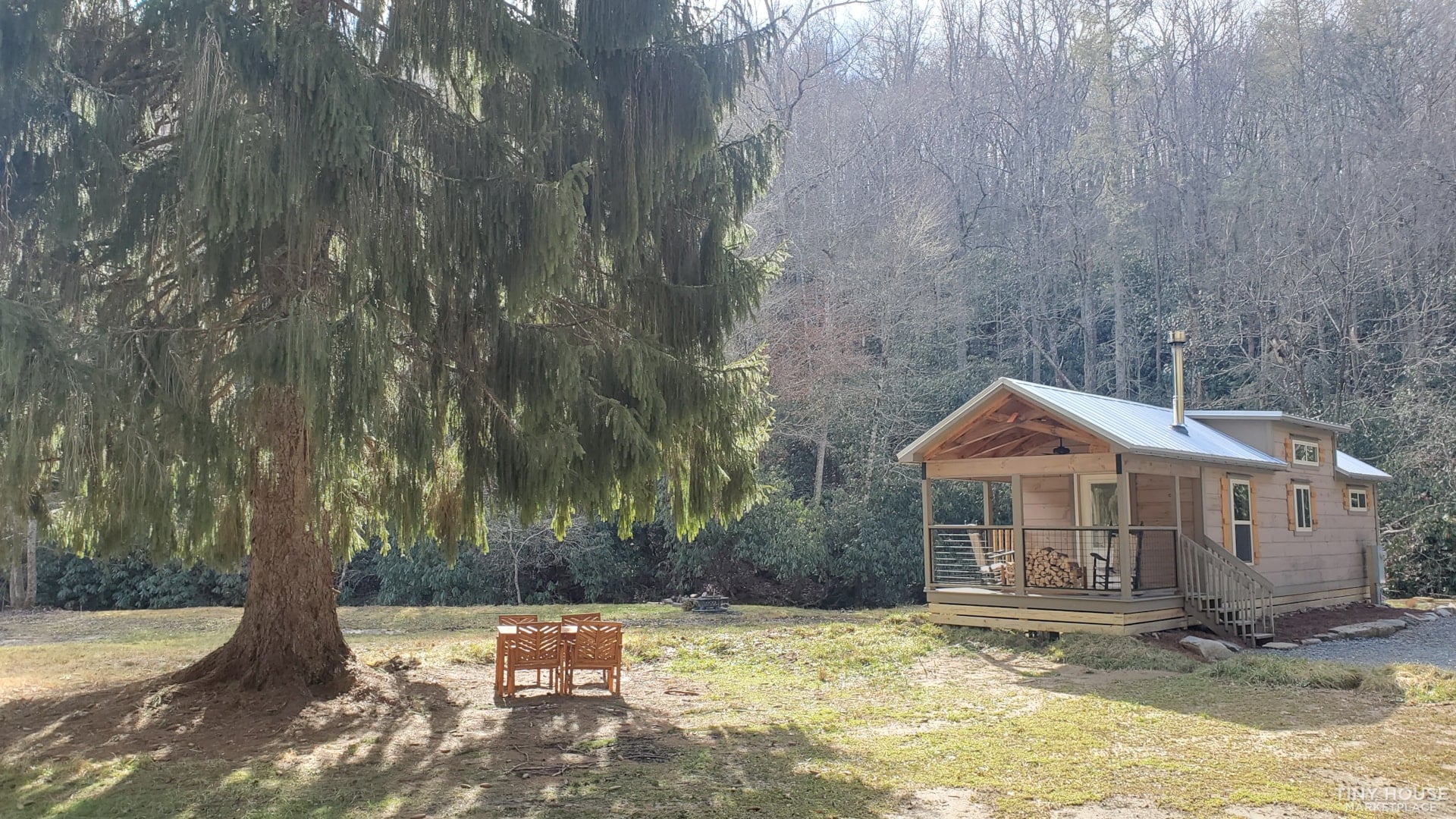 Tiny House Talk - Freedom in Small Spaces
