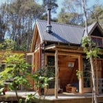 Tiny Log Cabin in New Zealand 001