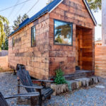 tipsy-the-tiny-house-seattle-vacation-spot-021
