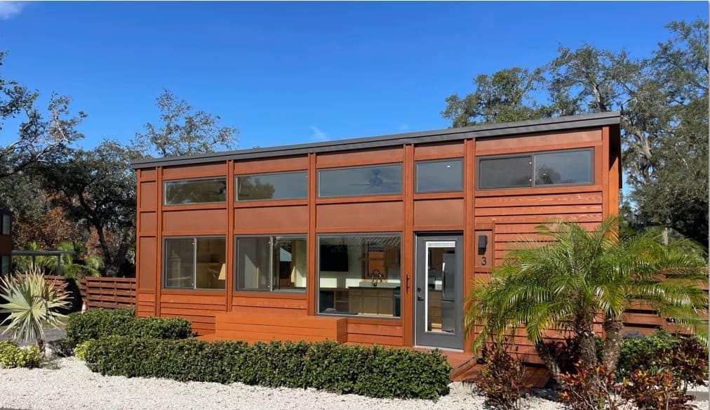 Tiny House Talk – Freedom in Small Spaces