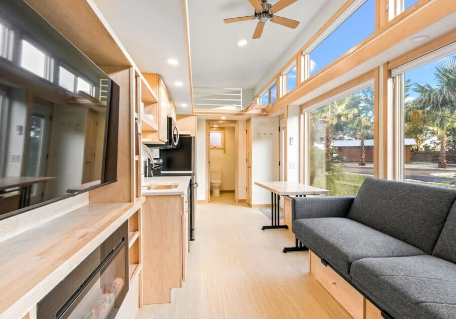 Traveler XLS Escape Oaks Village 233