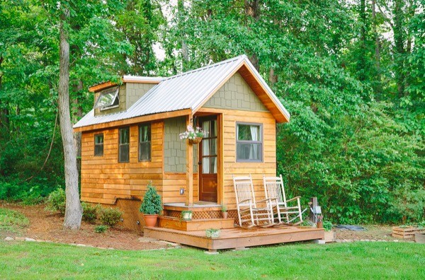 Travis-Brittany-Tiny-204-Sq-Ft-Home-001