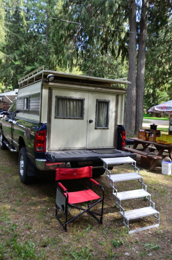 truck-camper-story-002