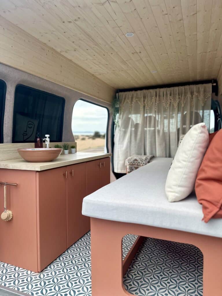 Uma Off Grid Campervan 4