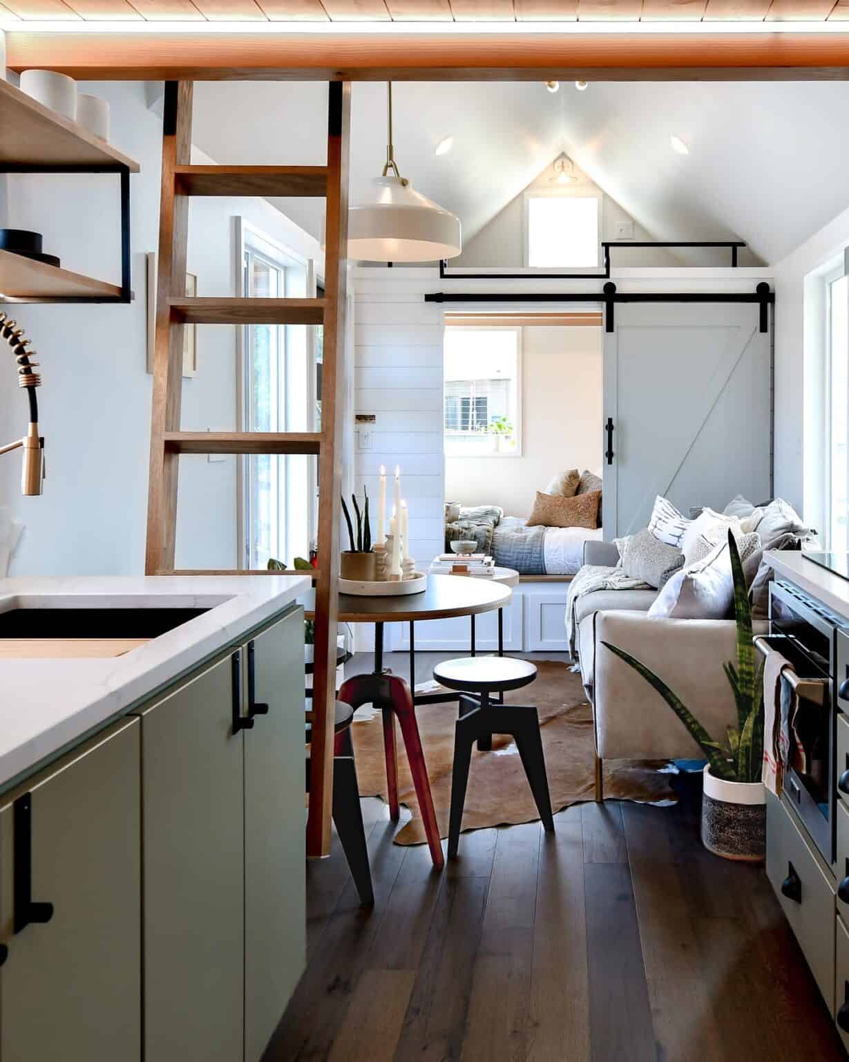 Tiny House Dreams: Urban Payette’s 28′ Modern Beauty with First-Floor ...