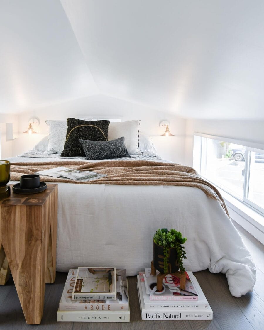 Tiny House Dreams: Urban Payette's 28' Modern Beauty with First-Floor ...