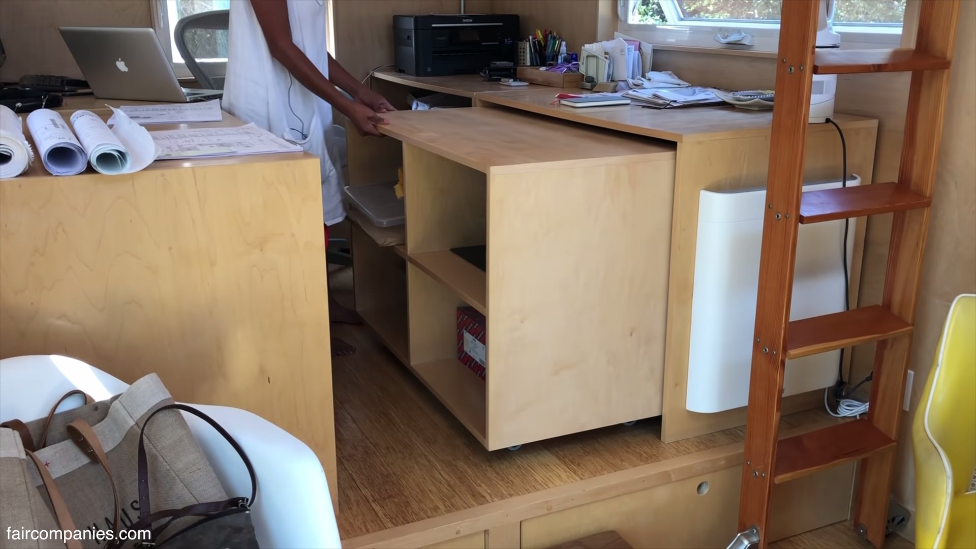 Vinas Tiny House and Home Office Joined by Deck 006