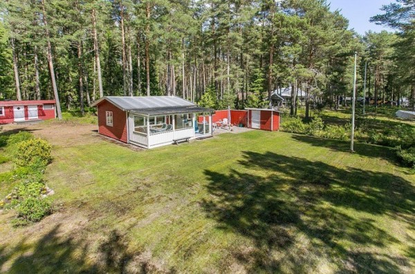 419 Sq. Ft. Tiny Red Cottage