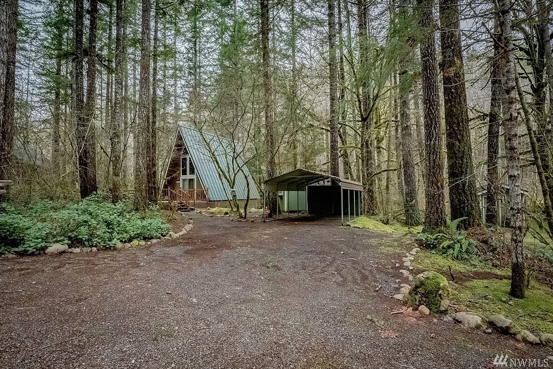 Whimsical A-frame Cabin in Hoodsport for 175k on 3 Lots via Zillow 0018