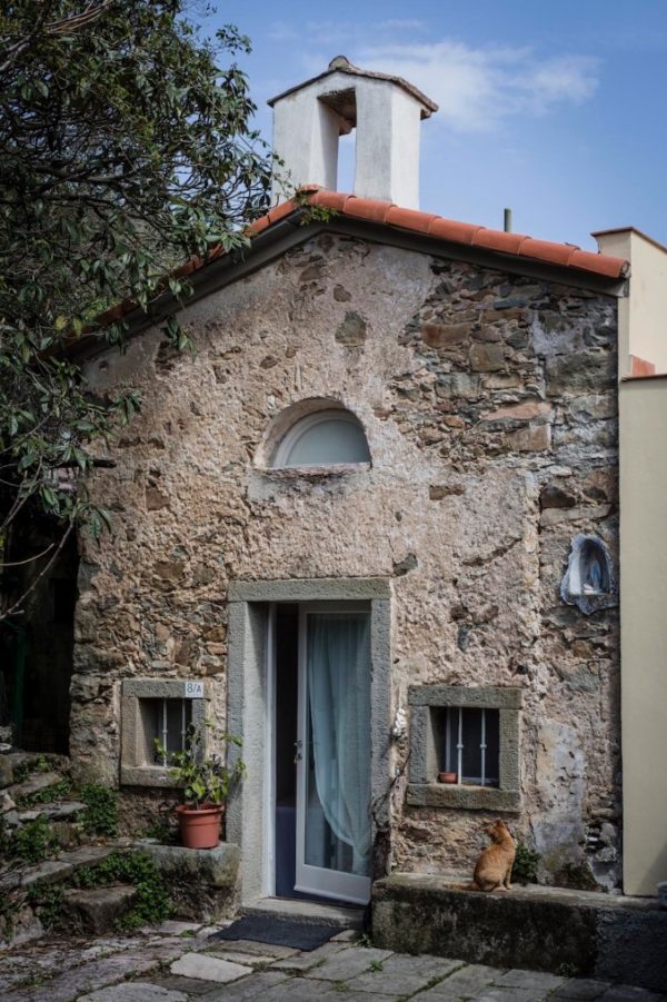 Whimsical Little Church Cottage Vacation in Italy 001