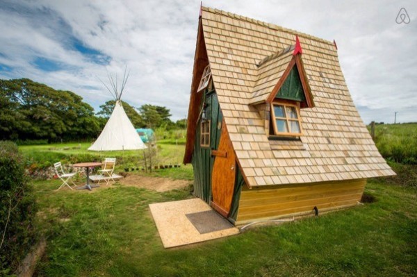 Whimsical and Funky Tiny Cabin The Jack Sparrow House
