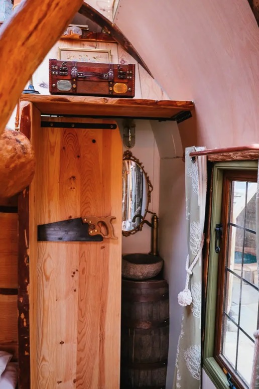 Wigwam Hot Tub Tiny House in Rural England via Ralph Airbnb 007a