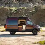 Yama-Vans-Brio-Exterior