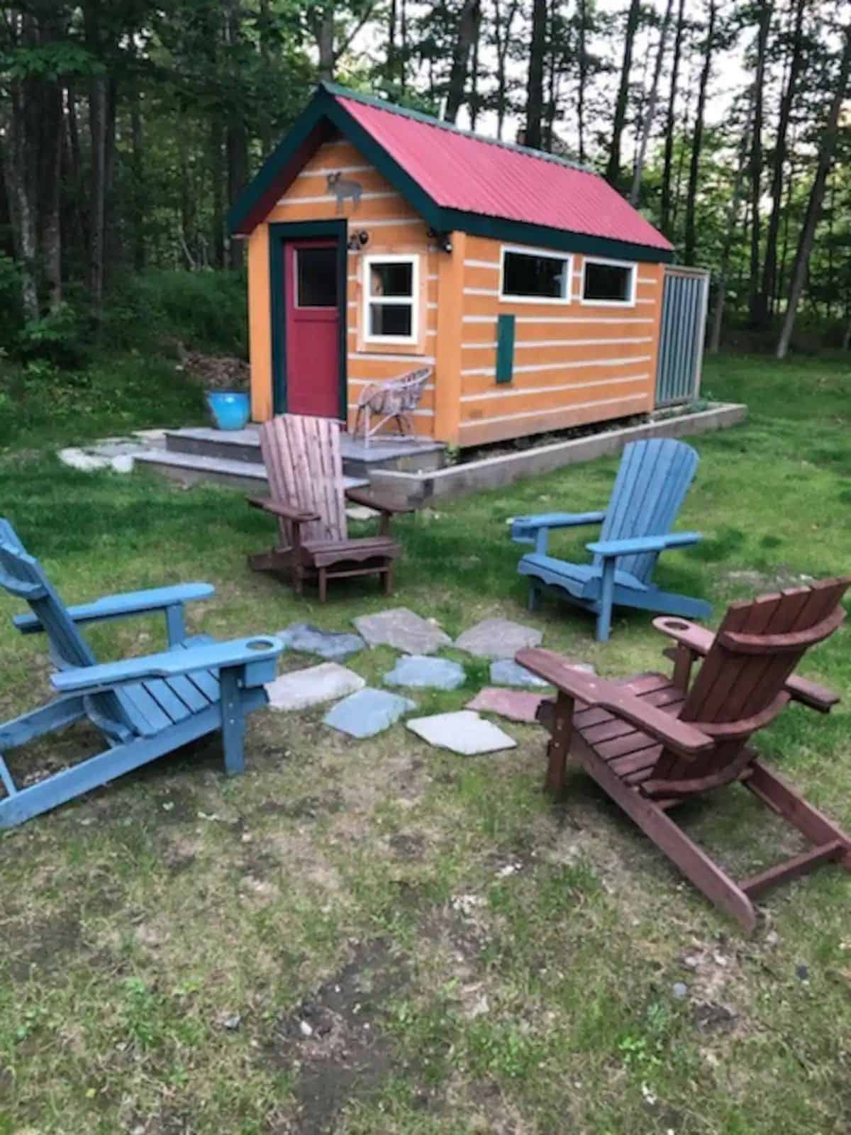 Cozy Tiny Cabin in Maine Forest