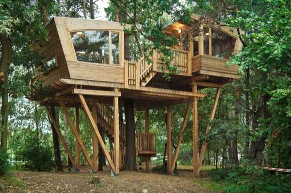 baumraum-treehouse-tiny-home-for-scouts-001