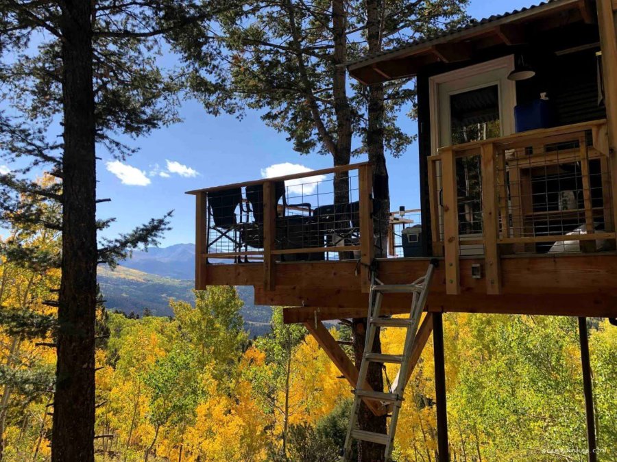 Colorado Off-Grid Tiny Treehouse with Modern Furnishings