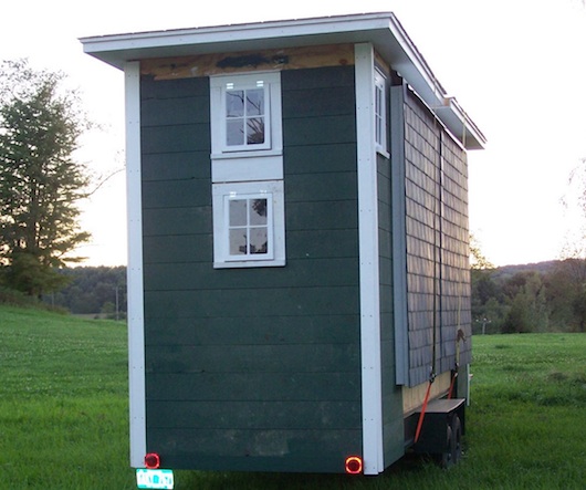 Cai House - Tiny And Mobile But Expands to 420 Square Feet!