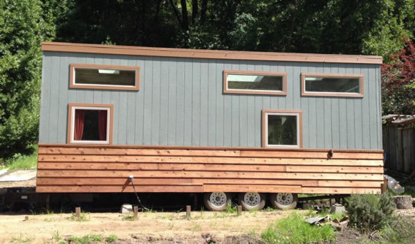 charming-340-sqft-tiny-home-wheels-for-sale-001