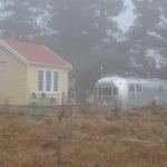 couple-tiny-living-in-an-airstream-tiny-home-00010