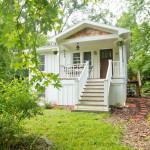crescent-moon-cottage-near-asheville-001